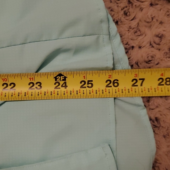 Magellan Outdoors Women's Short Sleeve Button Down Top | Medium - Picture 8 of 8